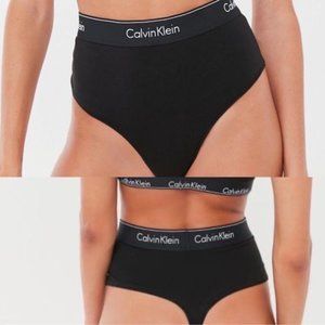 【NEW】 Calvin Klein Size (SIZE) CAROUSEL HIGH WAISTED THONG QF6046-0008 BLACK